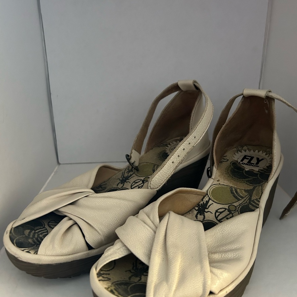 Off White Wedge Sandal